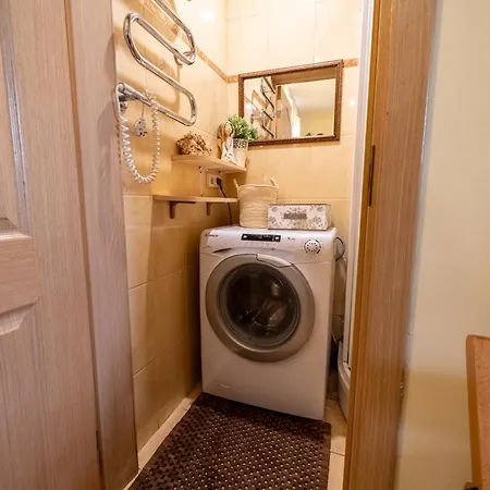 Apartment Cozy With Inner Yard